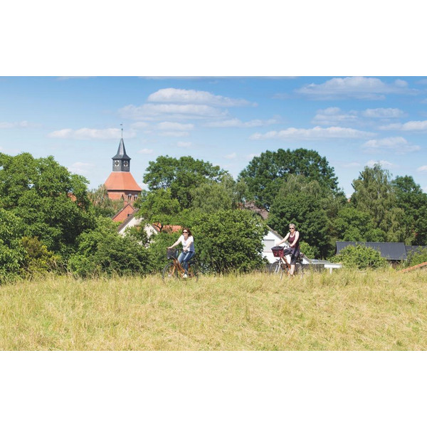 UNTERWEGS AUF DEM ELBE-RADWEG - Radwanderführer Ansicht 2