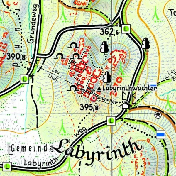 NIKOLSDORFER WÄNDE UND DAS LABYRINTH - Wanderkarte Ansicht 2