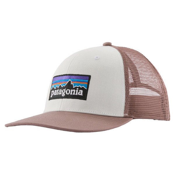 Patagonia P-6 LOGO TRUCKER HAT Unisex - Cap