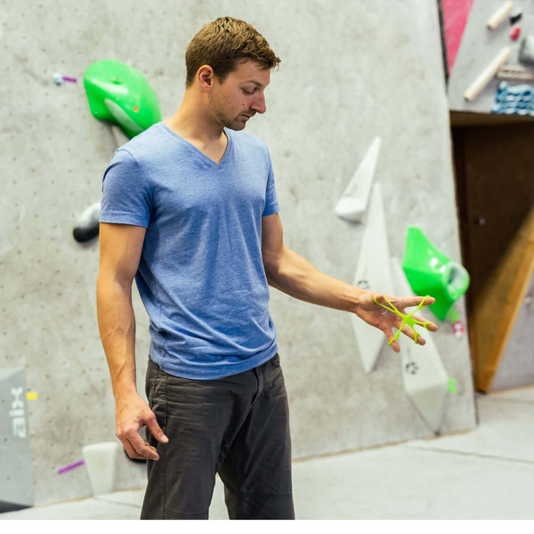 YY Vertical ALIEN - Klettertraining Ansicht 2