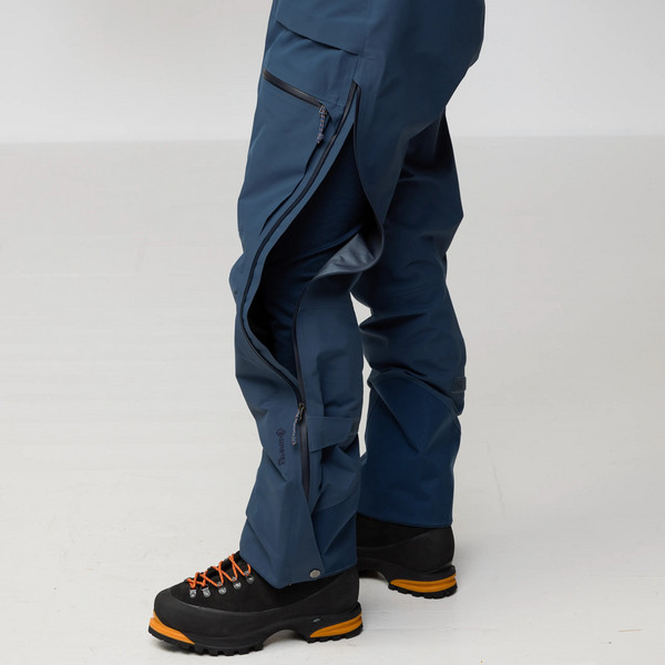 Fjällräven BERGTAGEN GTX PRO TROUSERS M Herren - Hardshellhose Ansicht 10