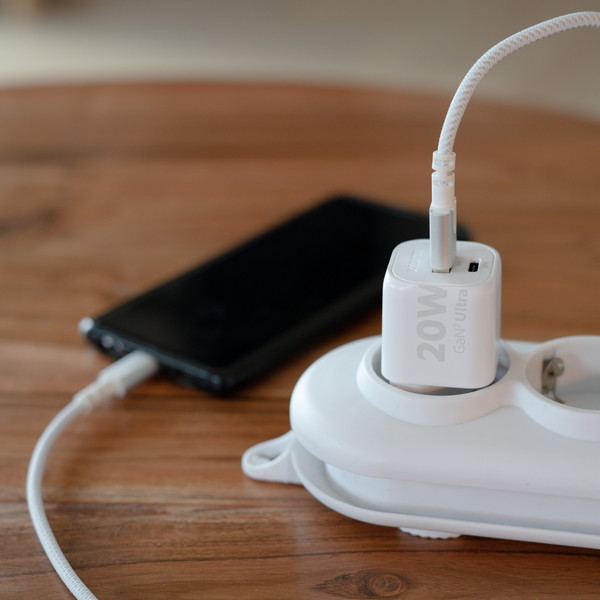 Xtorm 20W GAN2 ULTRA WALL CHARGER - Akkuladegerät Ansicht 12