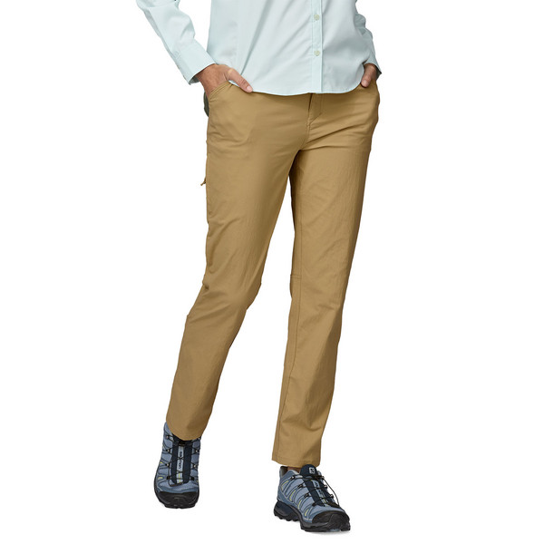 Patagonia W'S QUANDARY PANTS - SHORT Damen - Trekkinghose Ansicht 2