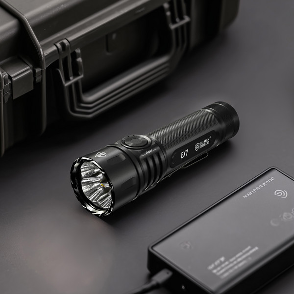Nitecore EX7 - Taschenlampe Ansicht 23
