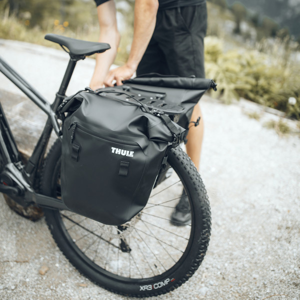 Thule SHIELD PANNIER 22L - BLACK - Fahrradtasche Ansicht 18